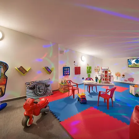 מלון Sporting Family Hospitality